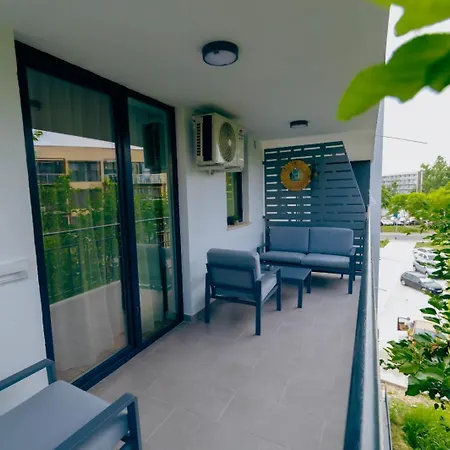 Breeze Apartment *